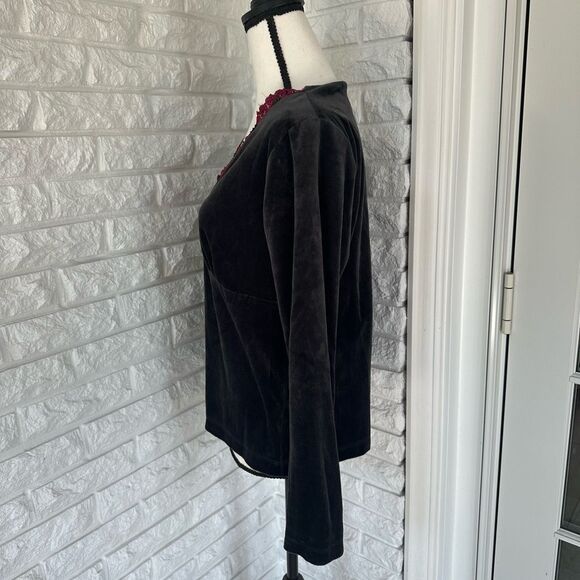 VINTAGE Velour Top w/ Lace Sequin Details - Picture 3 of 6